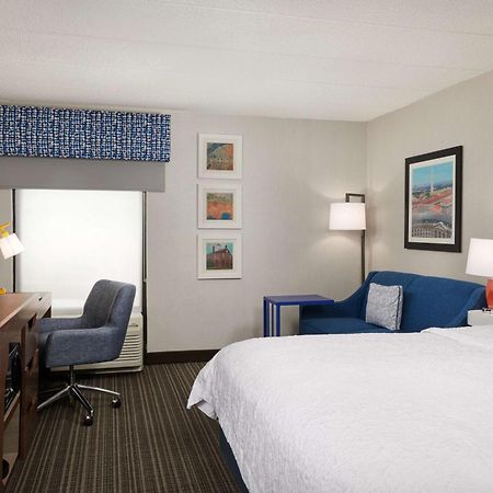 Hampton Inn Fairfax City Екстер'єр фото