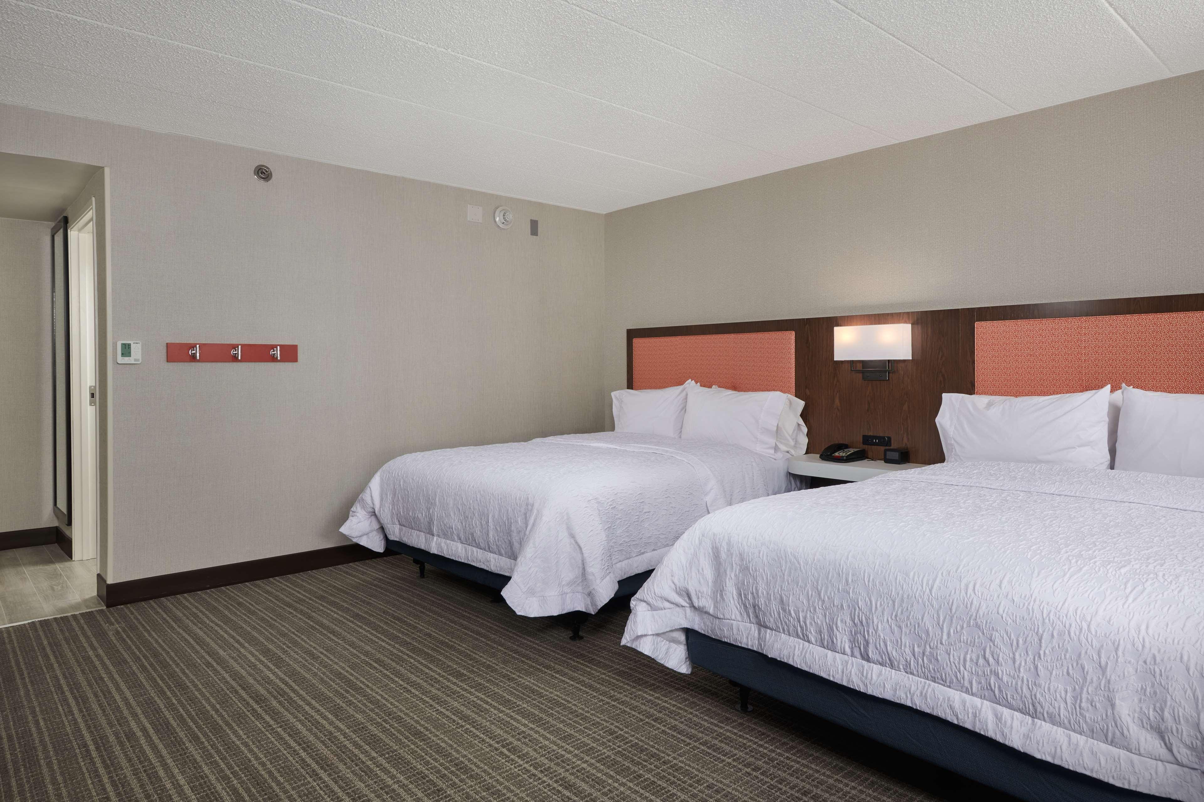 Hampton Inn Fairfax City Екстер'єр фото