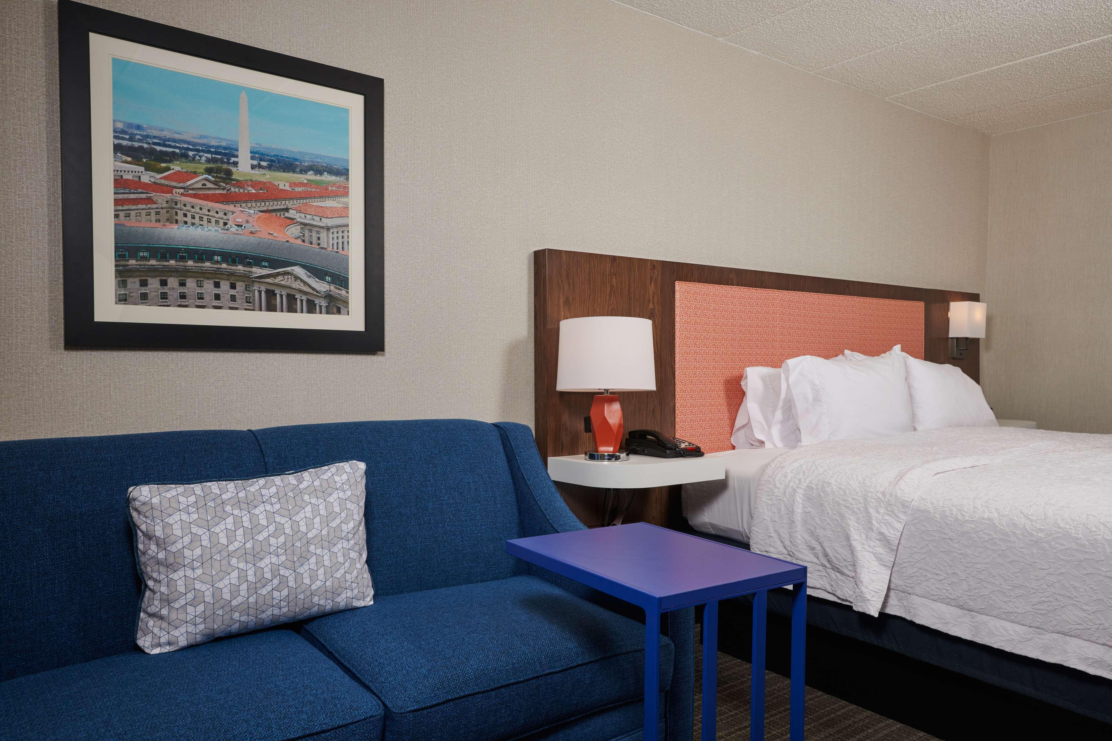 Hampton Inn Fairfax City Екстер'єр фото